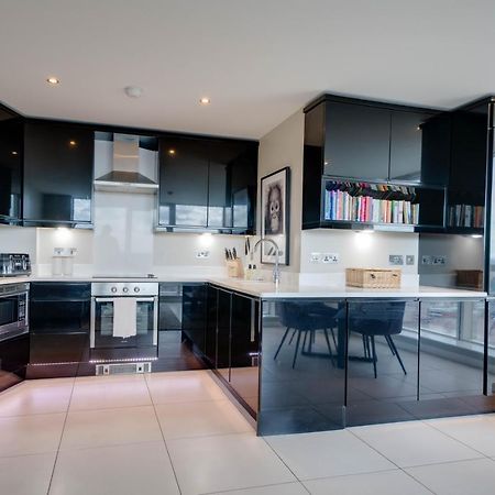 Tallest Building In The City Centre Sleeps 5 Incredible City Mountain And Lagan Views Belfast Exterior foto